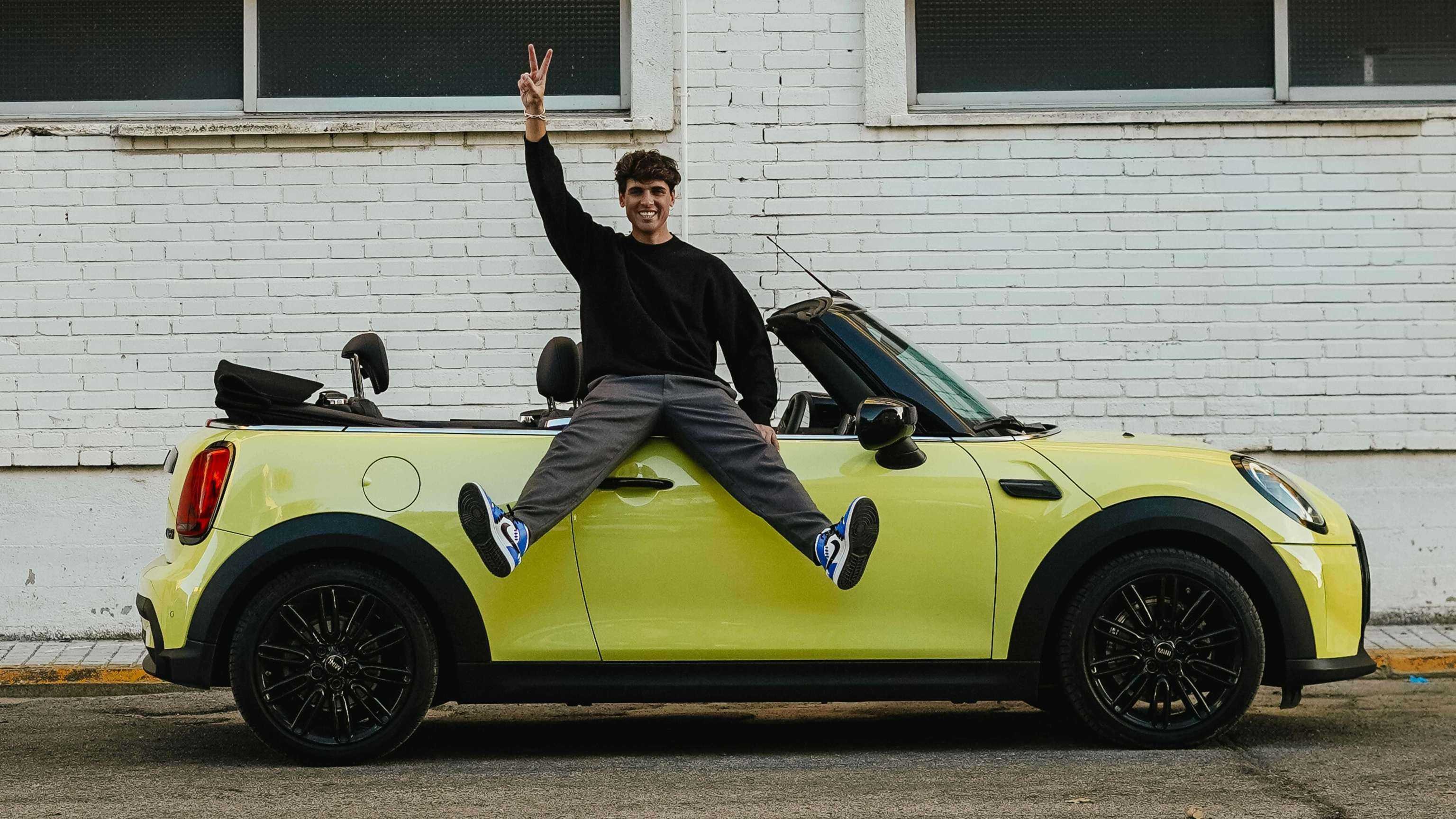 Daniel Illescas, nuevo embajador de la familia MINI Daniel Illescas, nuevo embajador de la familia MINI
